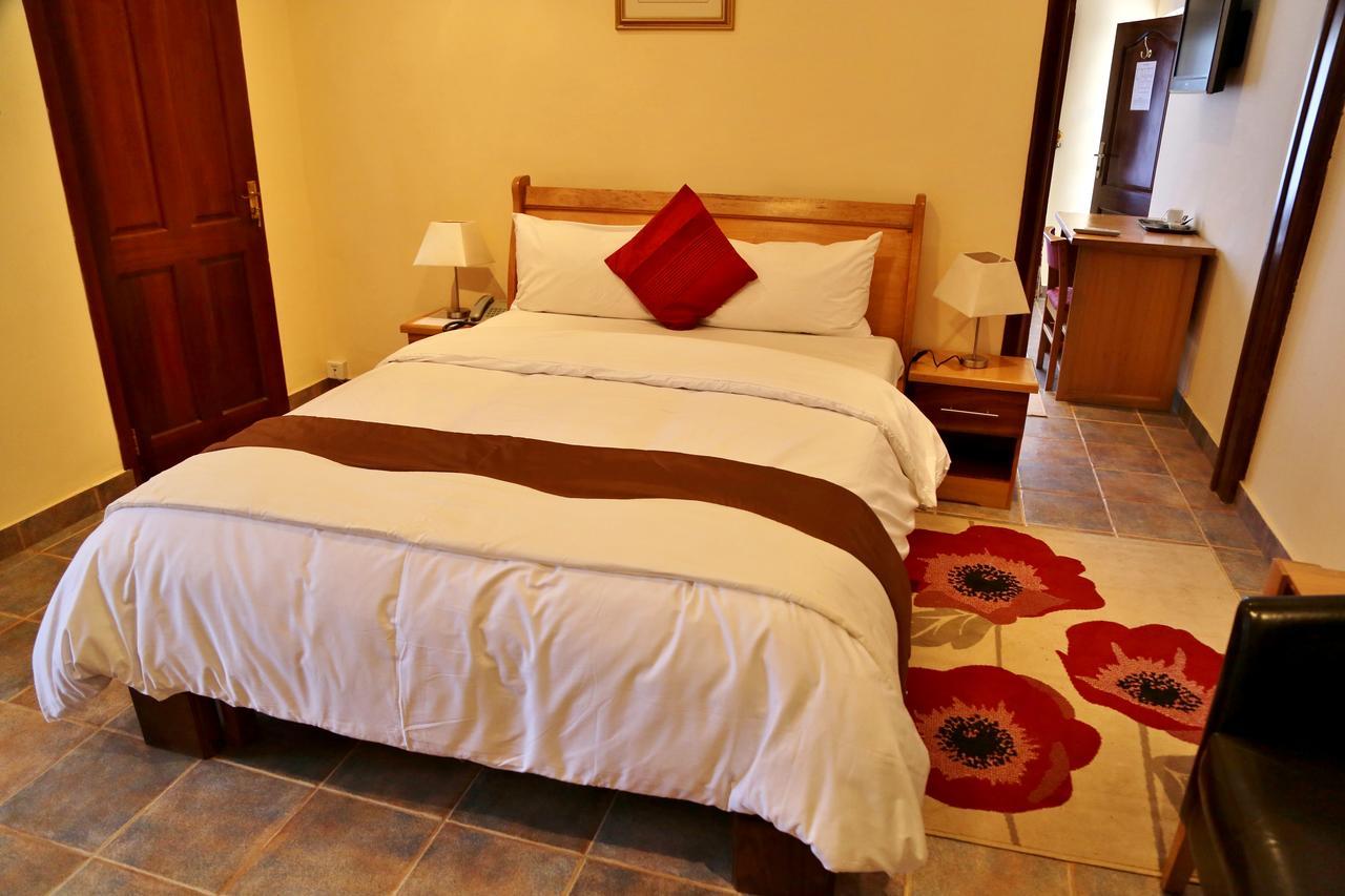 Eden Vale Hotel Ajiringano Dış mekan fotoğraf