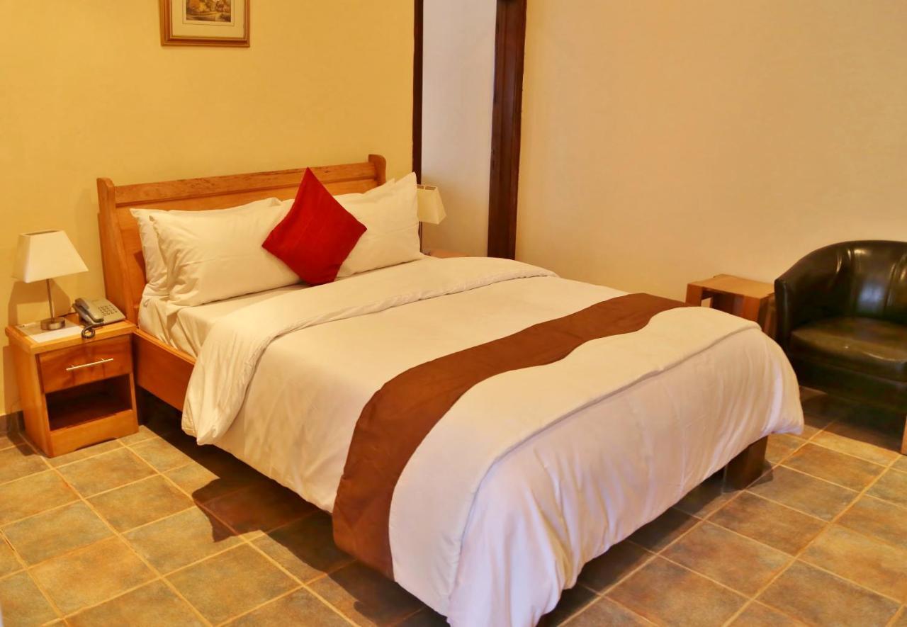 Eden Vale Hotel Ajiringano Dış mekan fotoğraf